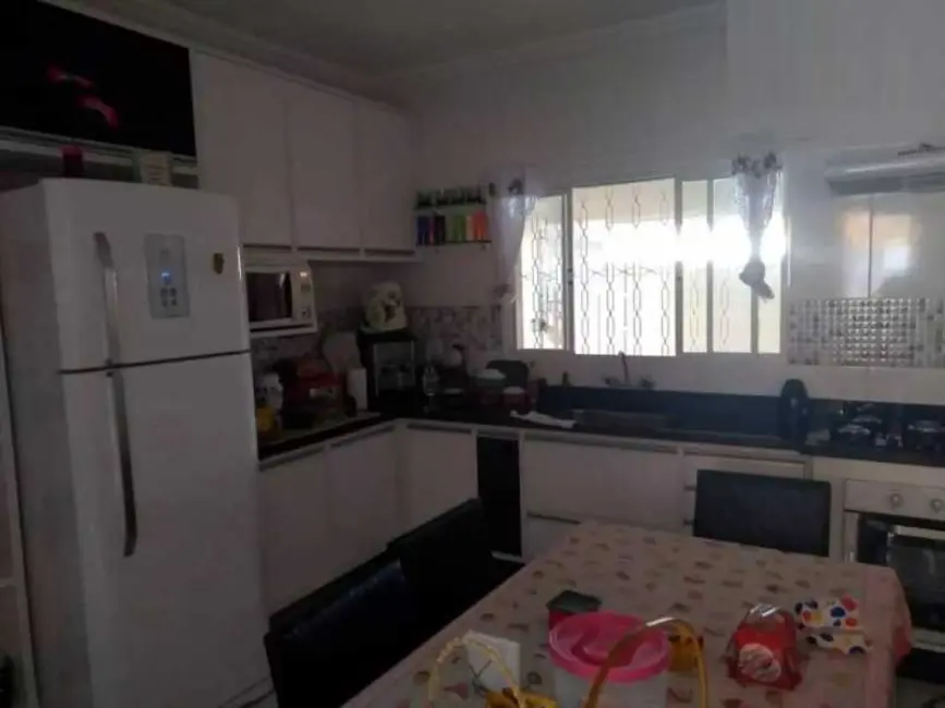 Casa com 3 quartos à venda, 97m2 em Piracicaba - SP - imagem 4 Foto 4 de Casa com 3 quartos à venda, 97m2 em Piracicaba - SP