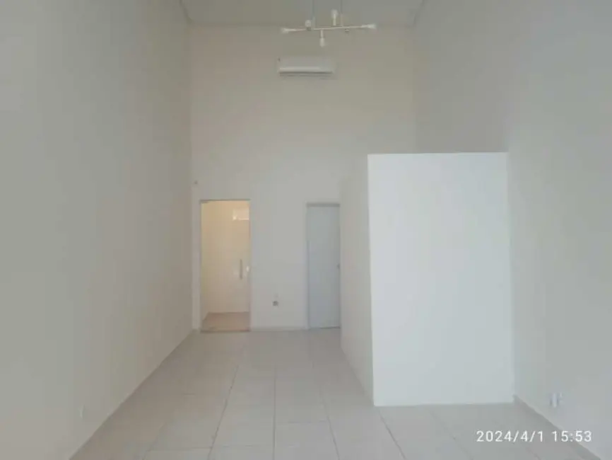 Foto 1 de Loja para alugar, 51m2 em Piracicaba - SP