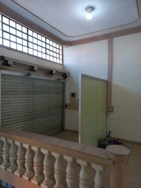 Foto 4 de Loja à venda e para alugar, 96m2 em Piracicaba - SP