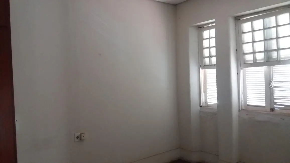 Foto 4 de Casa Comercial com 3 quartos para alugar, 200m2 em Piracicaba - SP