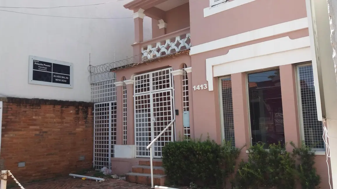 Foto 2 de Casa Comercial com 3 quartos para alugar, 200m2 em Piracicaba - SP