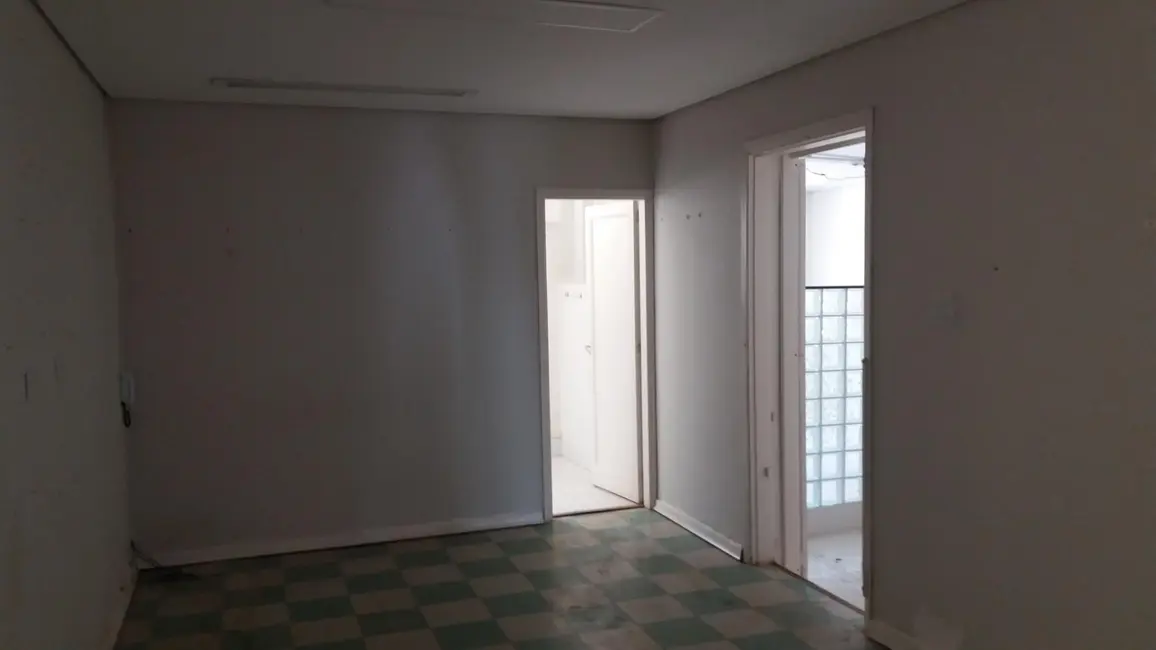Foto 6 de Casa Comercial com 3 quartos para alugar, 200m2 em Piracicaba - SP