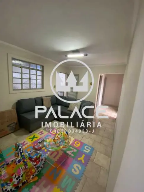 Foto 2 de Casa com 4 quartos à venda, 230m2 em Piracicaba - SP