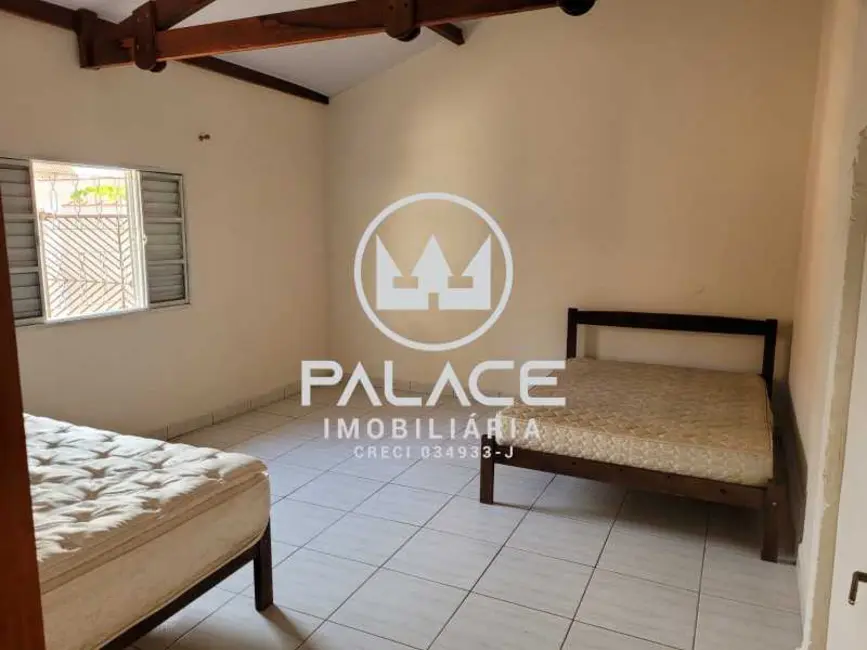 Foto 4 de Casa com 1 quarto à venda, 155m2 em Sao Pedro - SP