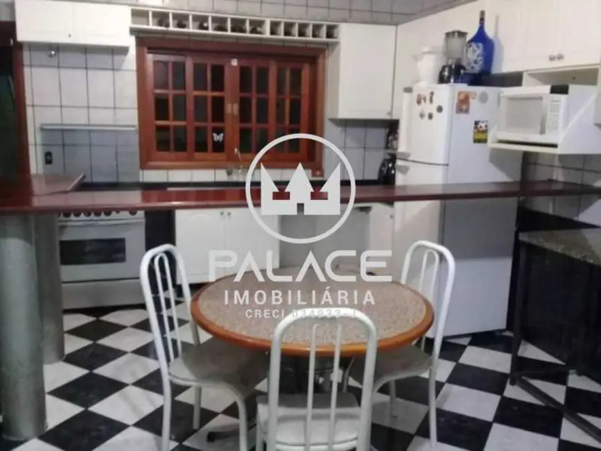 Foto 8 de Casa com 3 quartos à venda, 178m2 em Piracicaba - SP