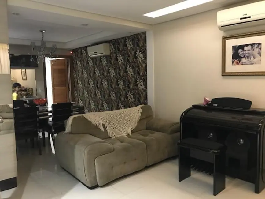 Foto 3 de Casa com 3 quartos para alugar, 200m2 em Piracicaba - SP