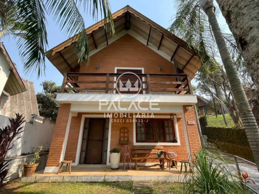 Casa com 2 quartos à venda, 120m2 em Aguas De Sao Pedro - SP - imagem 4 Foto 4 de Casa com 2 quartos à venda, 120m2 em Aguas De Sao Pedro - SP