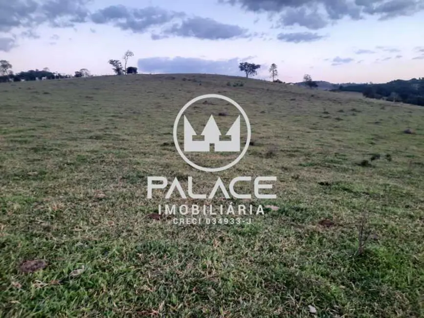 Foto 6 de Fazenda / Haras à venda, 80m2 em Ouro Fino - MG