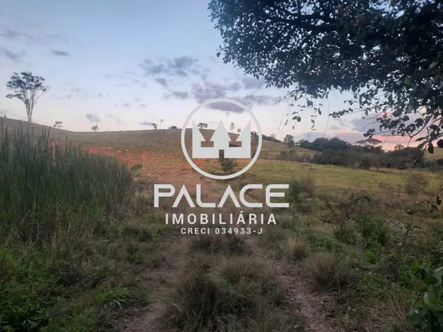 Foto 8 de Fazenda / Haras à venda, 80m2 em Ouro Fino - MG