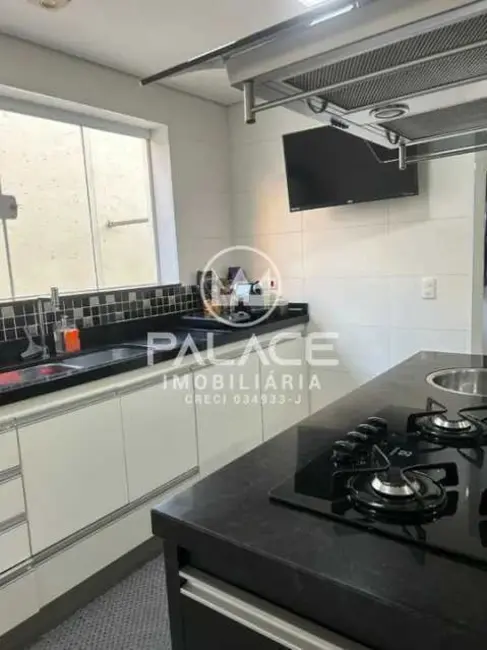 Casa com 3 quartos à venda, 205m2 em Piracicaba - SP - imagem 3 Foto 3 de Casa com 3 quartos à venda, 205m2 em Piracicaba - SP
