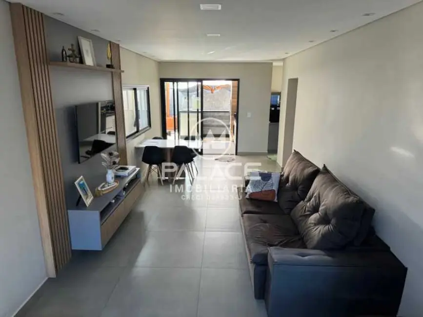 Casa de Condomínio com 3 quartos à venda, 132m2 em Piracicaba - SP - imagem 3 Foto 3 de Casa de Condomínio com 3 quartos à venda, 132m2 em Piracicaba - SP