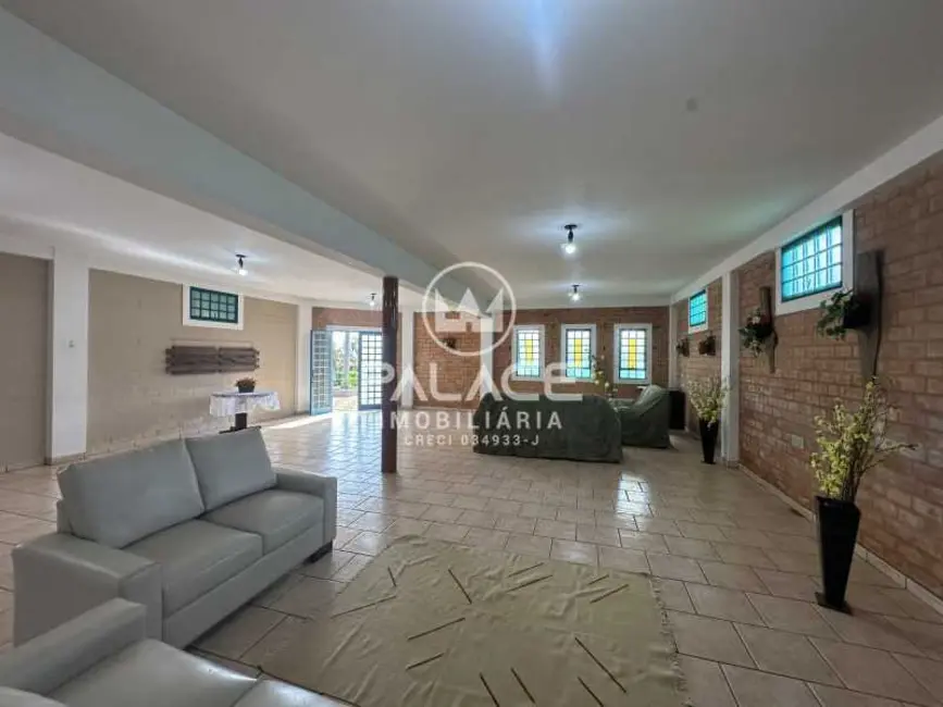 Foto 9 de Chácara com 18 quartos à venda, 1200m2 em Sao Pedro - SP