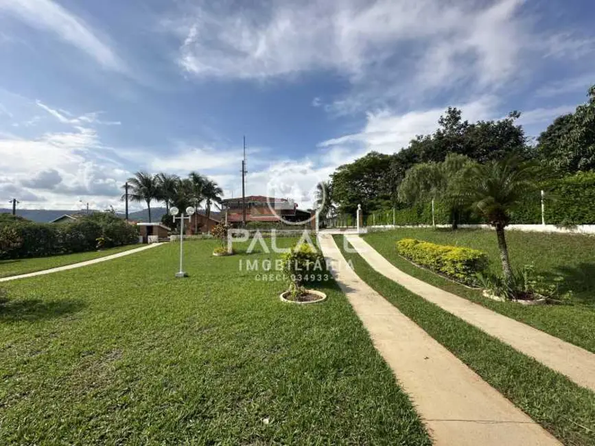 Foto 1 de Chácara com 18 quartos à venda, 1200m2 em Sao Pedro - SP
