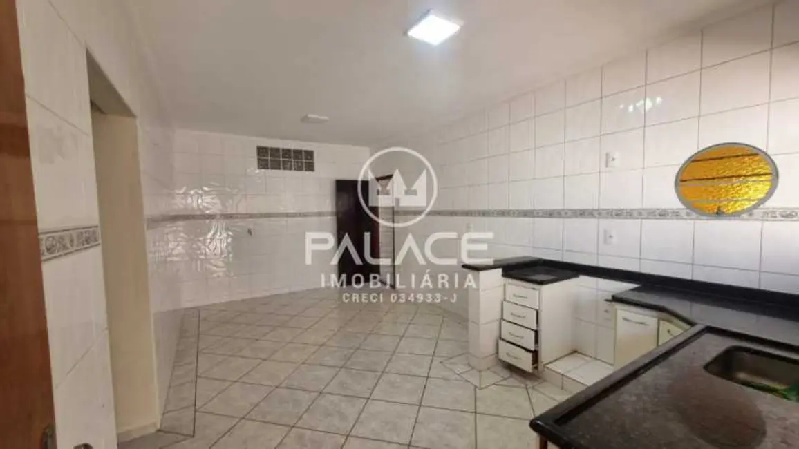 Casa com 3 quartos para alugar, 157m2 em Piracicaba - SP - imagem 3 Foto 3 de Casa com 3 quartos para alugar, 157m2 em Piracicaba - SP