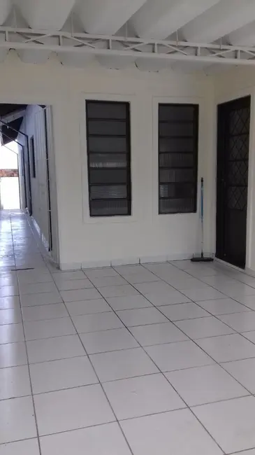 Casa com 2 quartos à venda, 69m2 em Piracicaba - SP - imagem 3 Foto 3 de Casa com 2 quartos à venda, 69m2 em Piracicaba - SP