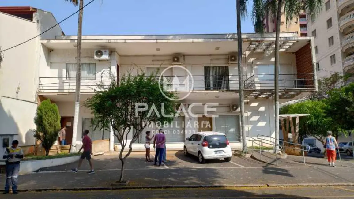 Casa Comercial para alugar, 711m2 em Piracicaba - SP - imagem 1 Foto 1 de Casa Comercial para alugar, 711m2 em Piracicaba - SP