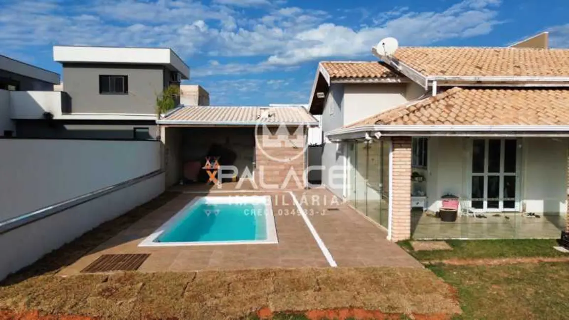 Foto 6 de Casa de Condomínio com 3 quartos à venda, 190m2 em Avare - SP