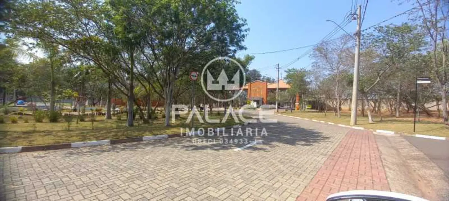 Foto 6 de Terreno / Lote à venda, 300m2 em Rio Das Pedras - SP