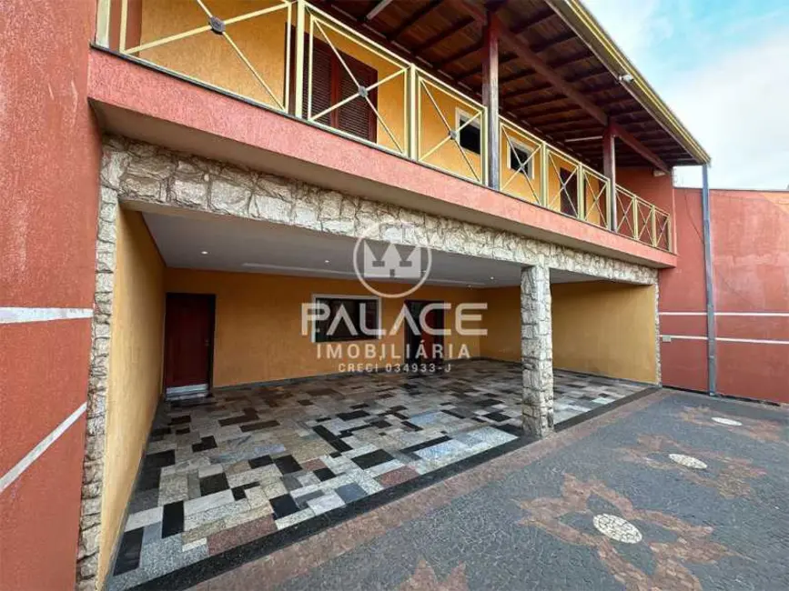 Foto 1 de Casa com 4 quartos à venda, 250m2 em Piracicaba - SP