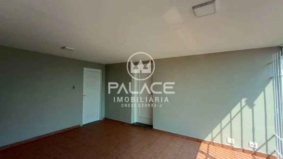 Foto 3 de Casa com 4 quartos à venda, 190m2 em Piracicaba - SP