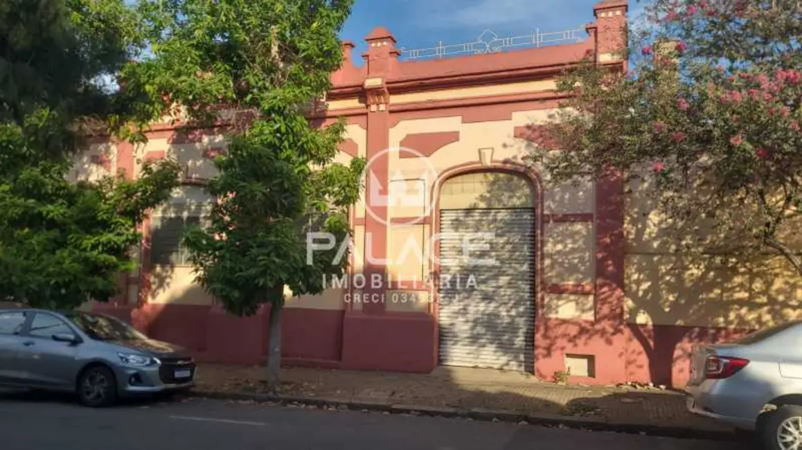 Foto 3 de Loja para alugar, 241m2 em Piracicaba - SP