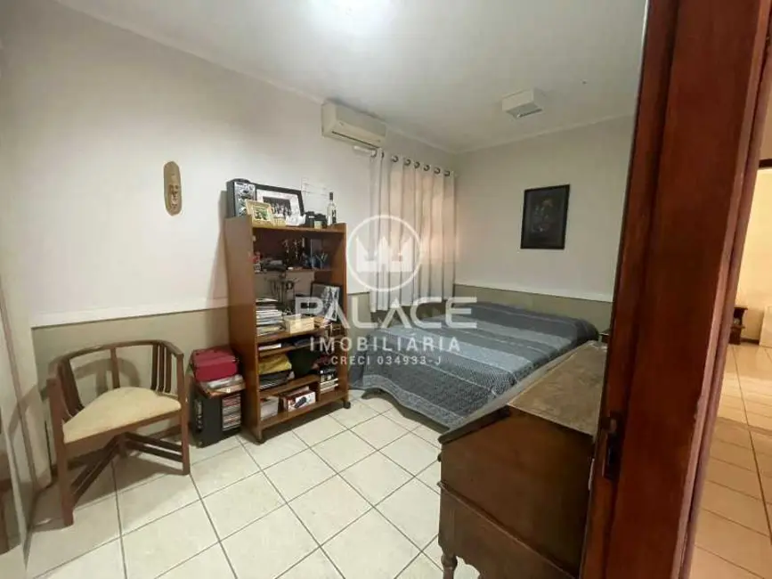 Casa com 6 quartos à venda, 325m2 em Piracicaba - SP - imagem 8 Foto 8 de Casa com 6 quartos à venda, 325m2 em Piracicaba - SP