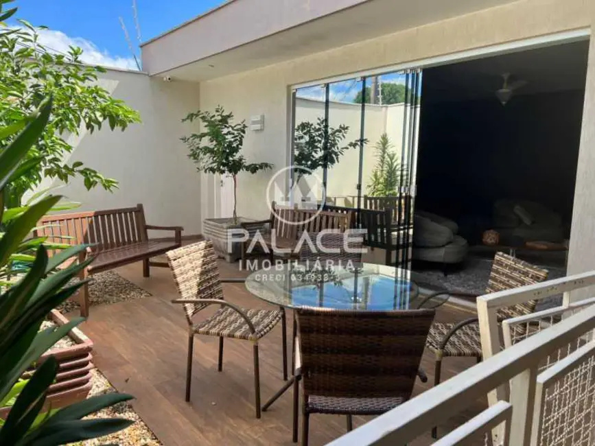 Foto 1 de Casa com 3 quartos à venda, 338m2 em Piracicaba - SP