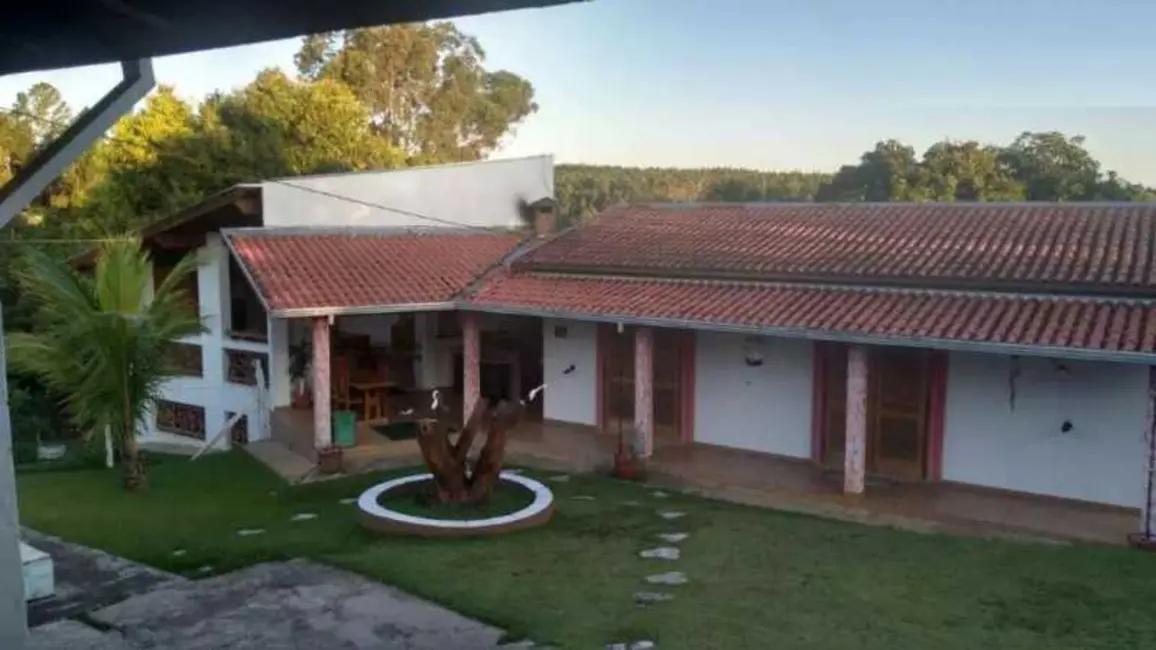 Foto 1 de Chácara com 5 quartos à venda, 370m2 em Charqueada - SP