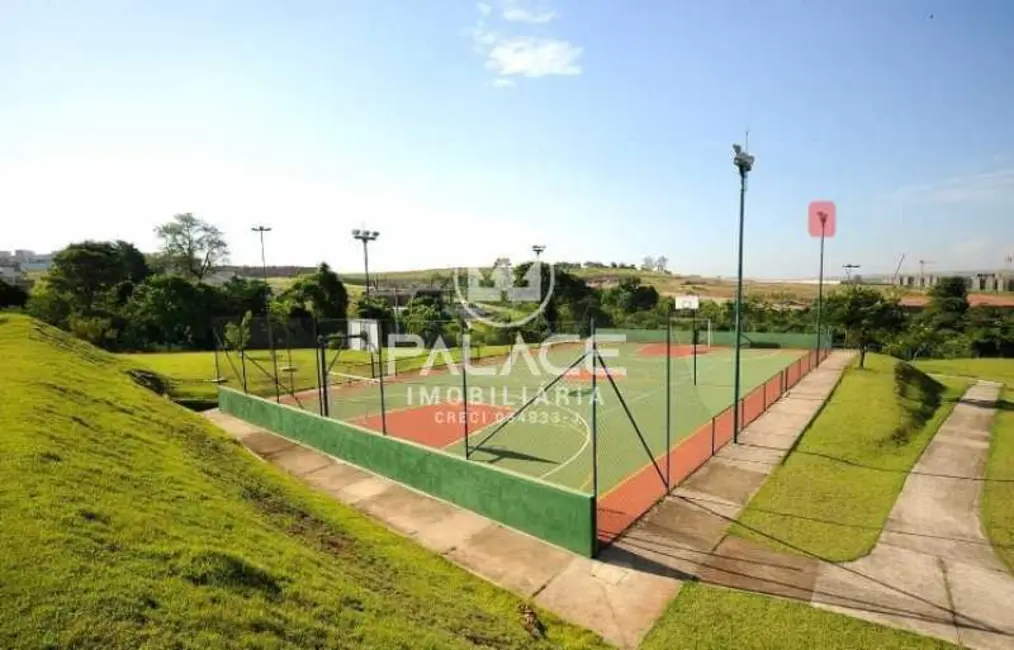 Foto 3 de Terreno / Lote à venda, 378m2 em Piracicaba - SP