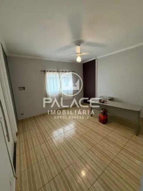 Casa com 4 quartos à venda, 179m2 em Piracicaba - SP - imagem 5 Foto 5 de Casa com 4 quartos à venda, 179m2 em Piracicaba - SP