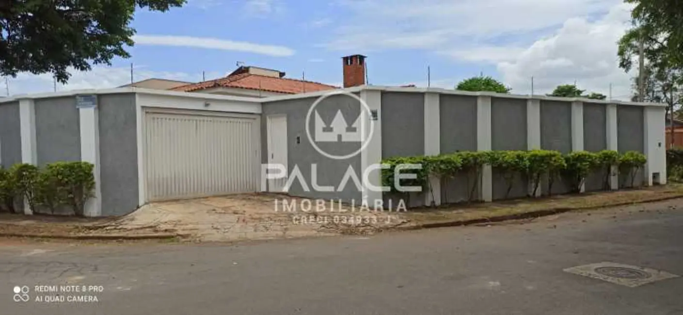 Casa com 4 quartos para alugar, 160m2 em Piracicaba - SP - imagem 1 Foto 1 de Casa com 4 quartos para alugar, 160m2 em Piracicaba - SP