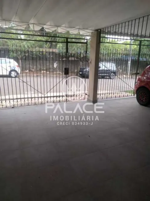 Foto 3 de Casa com 3 quartos para alugar, 170m2 em Piracicaba - SP