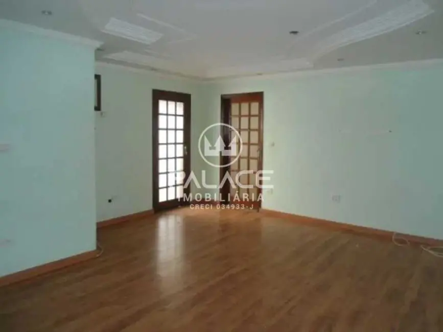 Foto 1 de Casa com 3 quartos à venda, 170m2 em Piracicaba - SP