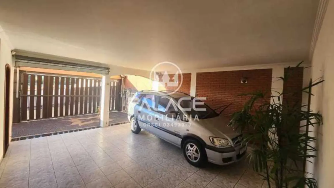 Casa com 3 quartos à venda, 226m2 em Piracicaba - SP - imagem 2 Foto 2 de Casa com 3 quartos à venda, 226m2 em Piracicaba - SP