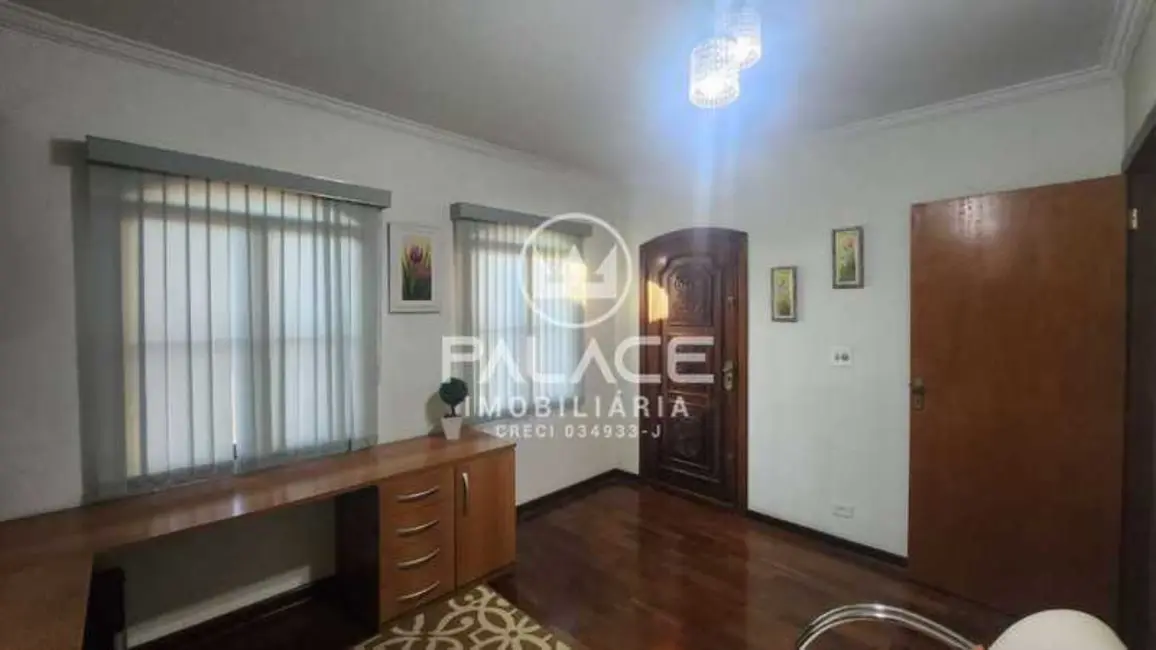 Casa com 3 quartos à venda, 226m2 em Piracicaba - SP - imagem 3 Foto 3 de Casa com 3 quartos à venda, 226m2 em Piracicaba - SP