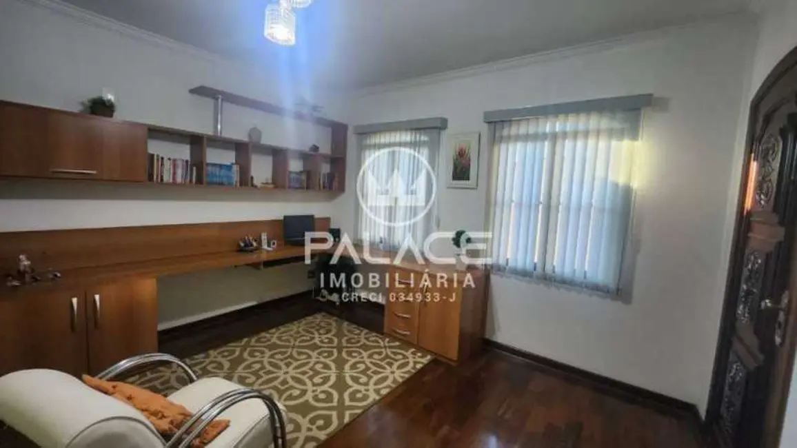 Casa com 3 quartos à venda, 226m2 em Piracicaba - SP - imagem 5 Foto 5 de Casa com 3 quartos à venda, 226m2 em Piracicaba - SP