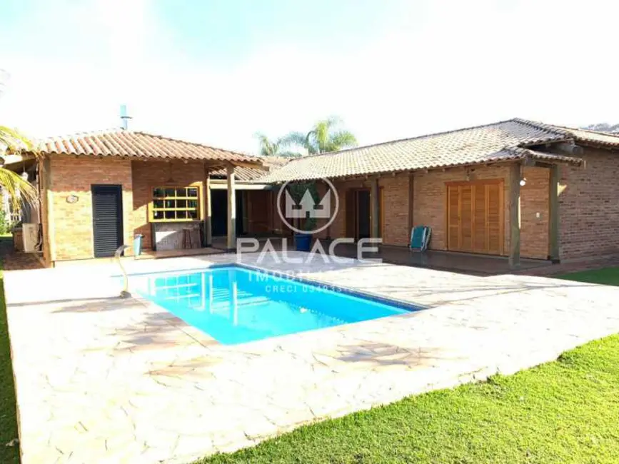 Foto 1 de Casa de Condomínio com 3 quartos à venda, 480m2 em Santa Maria Da Serra - SP