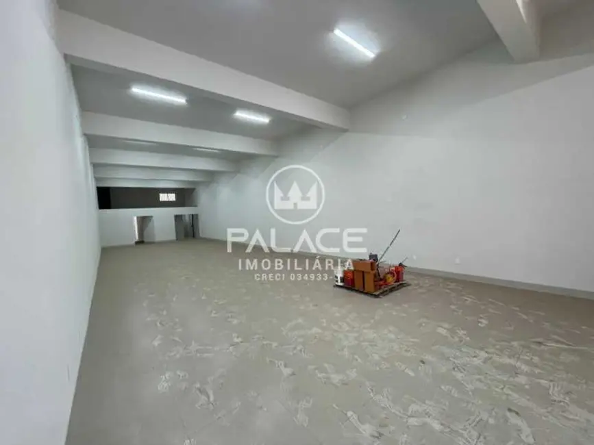 Foto 3 de Loja para alugar, 478m2 em Piracicaba - SP