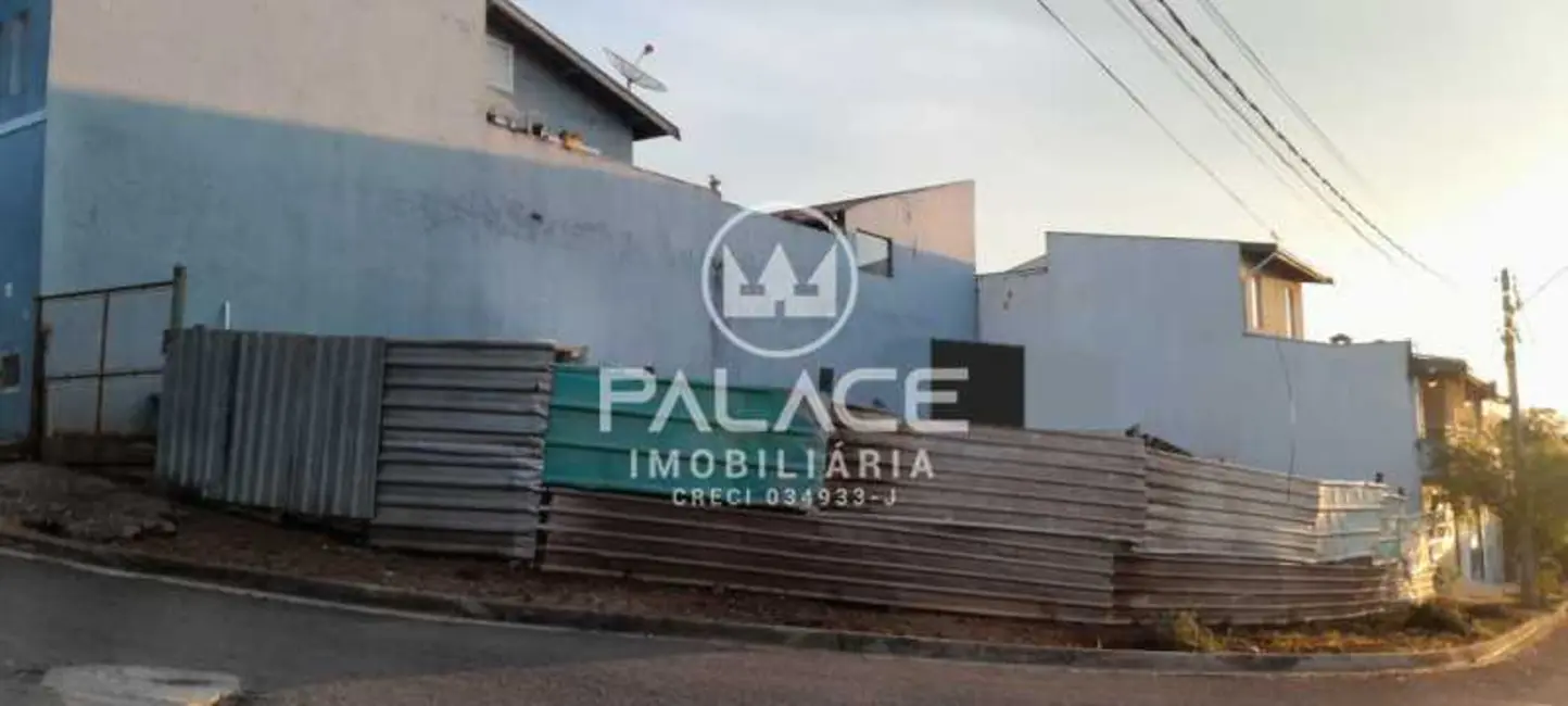 Foto 2 de Terreno / Lote à venda, 275m2 em Piracicaba - SP