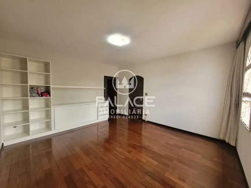 Foto 3 de Casa com 4 quartos à venda e para alugar, 200m2 em Piracicaba - SP