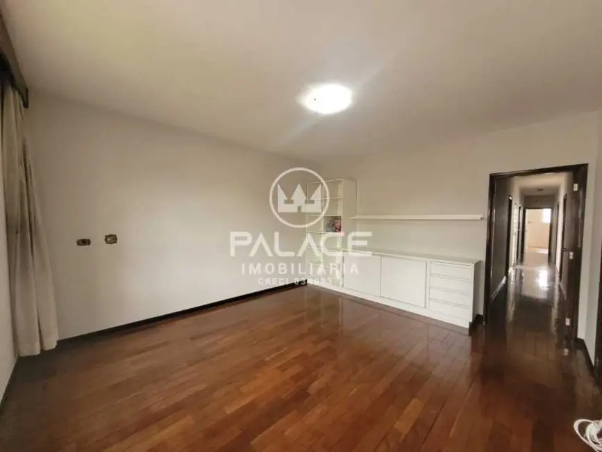Foto 4 de Casa com 4 quartos à venda e para alugar, 200m2 em Piracicaba - SP