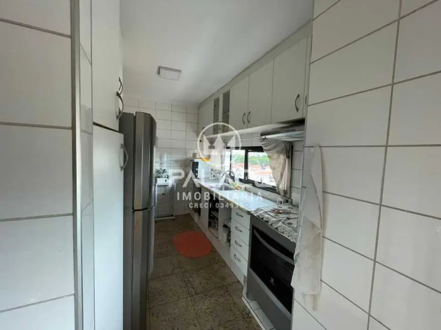 Foto 4 de Apartamento com 3 quartos à venda, 147m2 em Piracicaba - SP