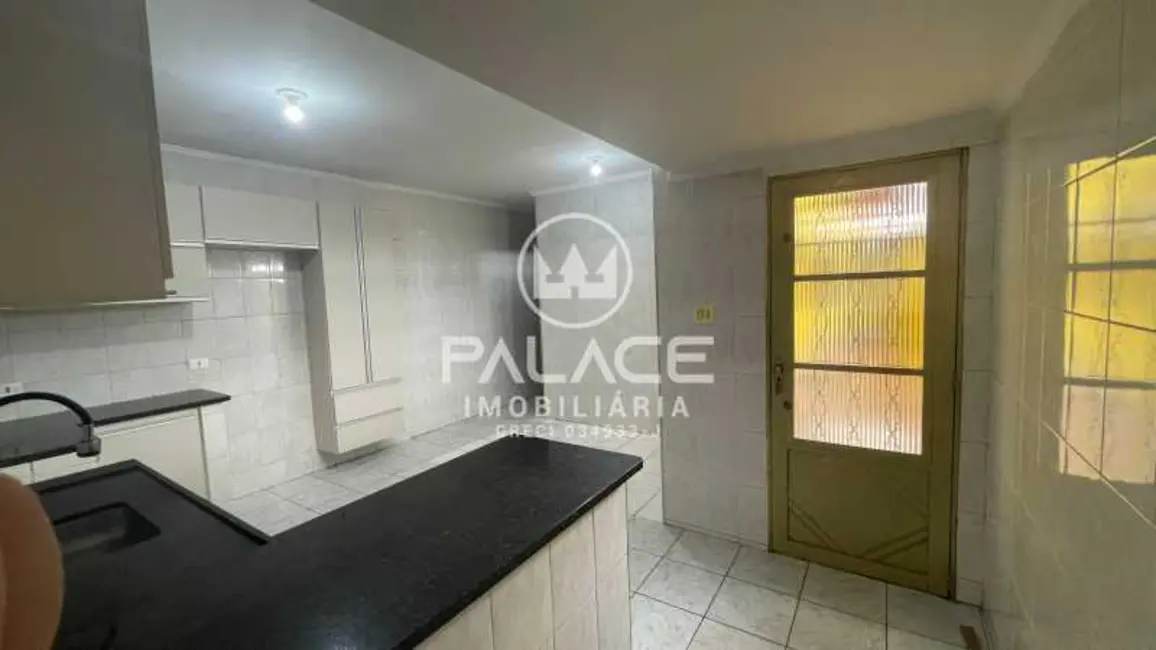 Foto 6 de Casa com 2 quartos para alugar, 125m2 em Piracicaba - SP