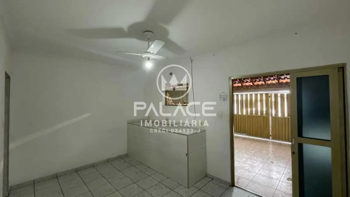 Foto 4 de Casa com 2 quartos para alugar, 125m2 em Piracicaba - SP