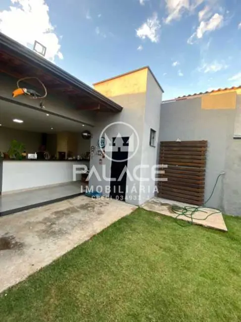 Foto 1 de Chácara com 3 quartos à venda, 164m2 em Piracicaba - SP