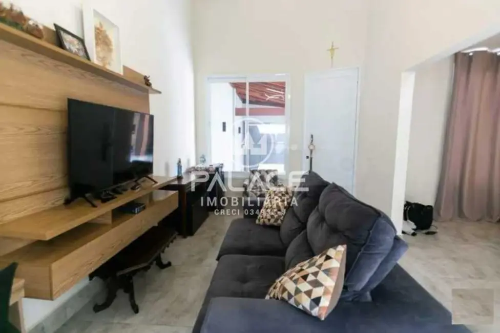 Casa com 3 quartos à venda, 144m2 em Piracicaba - SP - imagem 3 Foto 3 de Casa com 3 quartos à venda, 144m2 em Piracicaba - SP