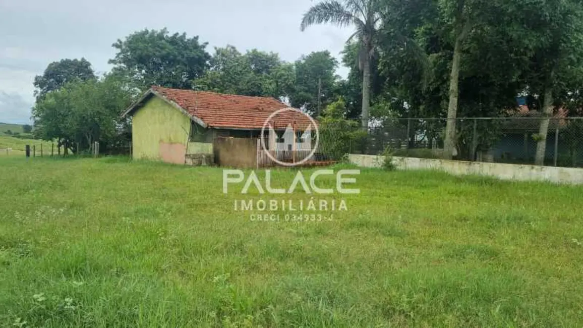 Foto 2 de Fazenda / Haras com 3 quartos à venda, 400m2 em Anhembi - SP