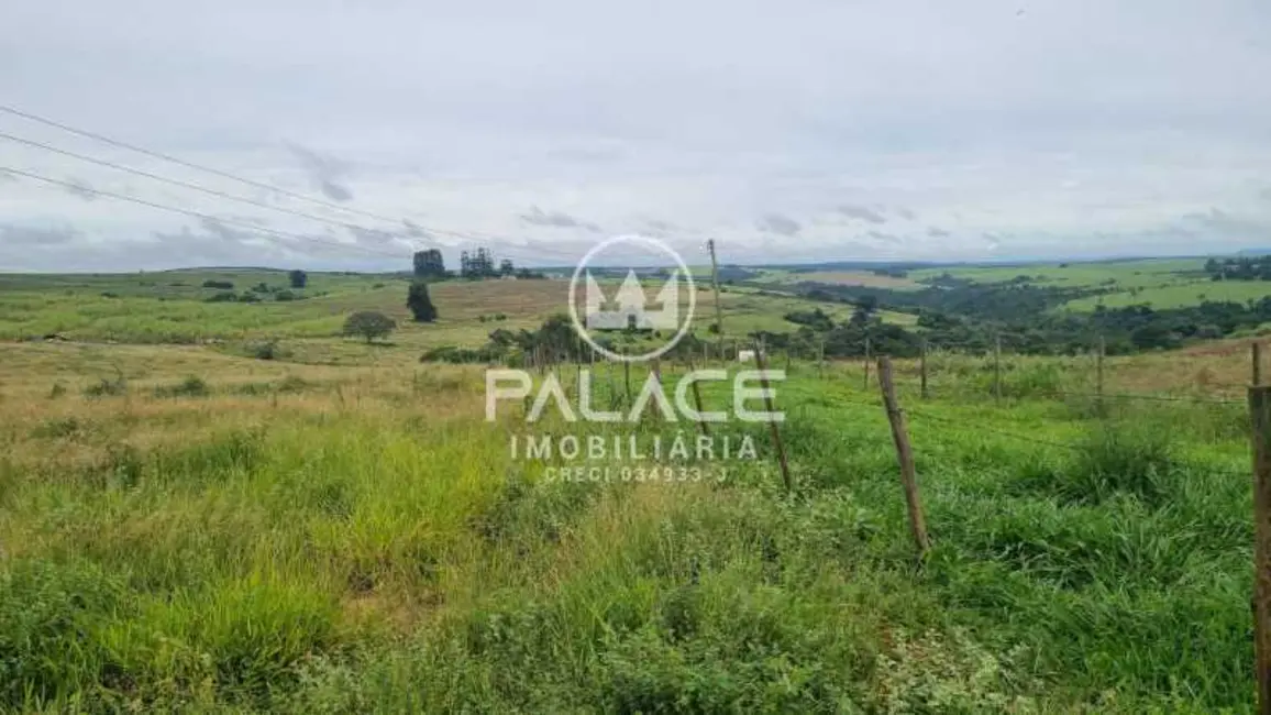 Foto 9 de Fazenda / Haras com 3 quartos à venda, 400m2 em Anhembi - SP