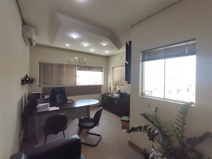 Foto 3 de Sala Comercial para alugar, 820m2 em Piracicaba - SP