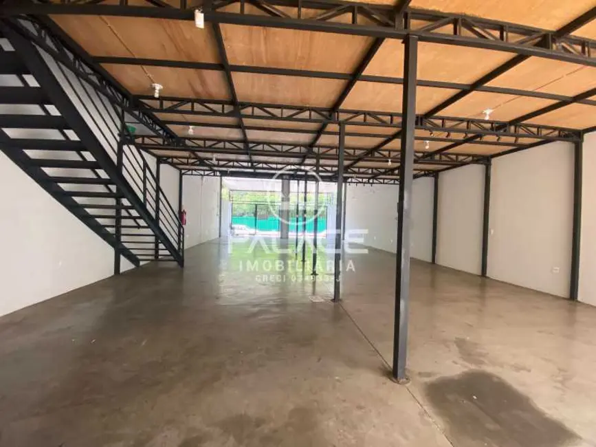 Foto 4 de Loja para alugar, 274m2 em Piracicaba - SP